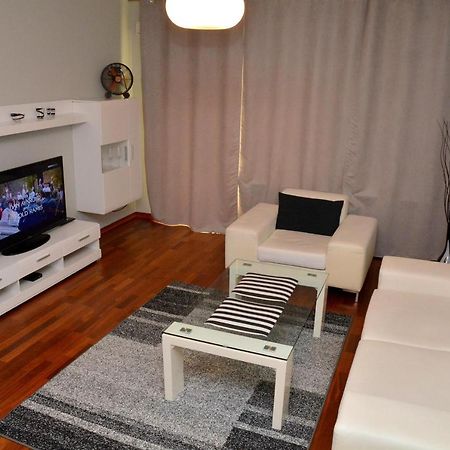 Azyl Apartments Варшава Экстерьер фото
