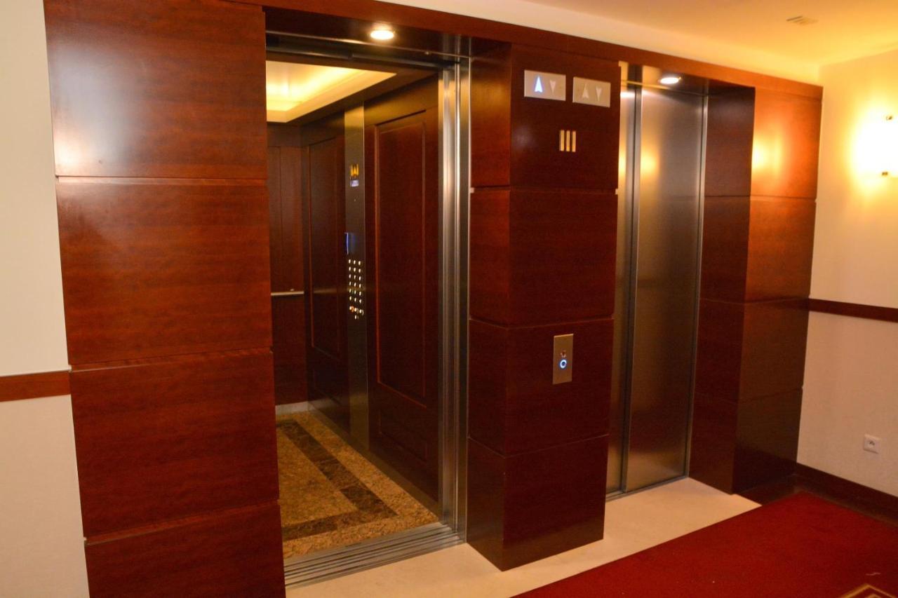 Azyl Apartments Варшава Экстерьер фото